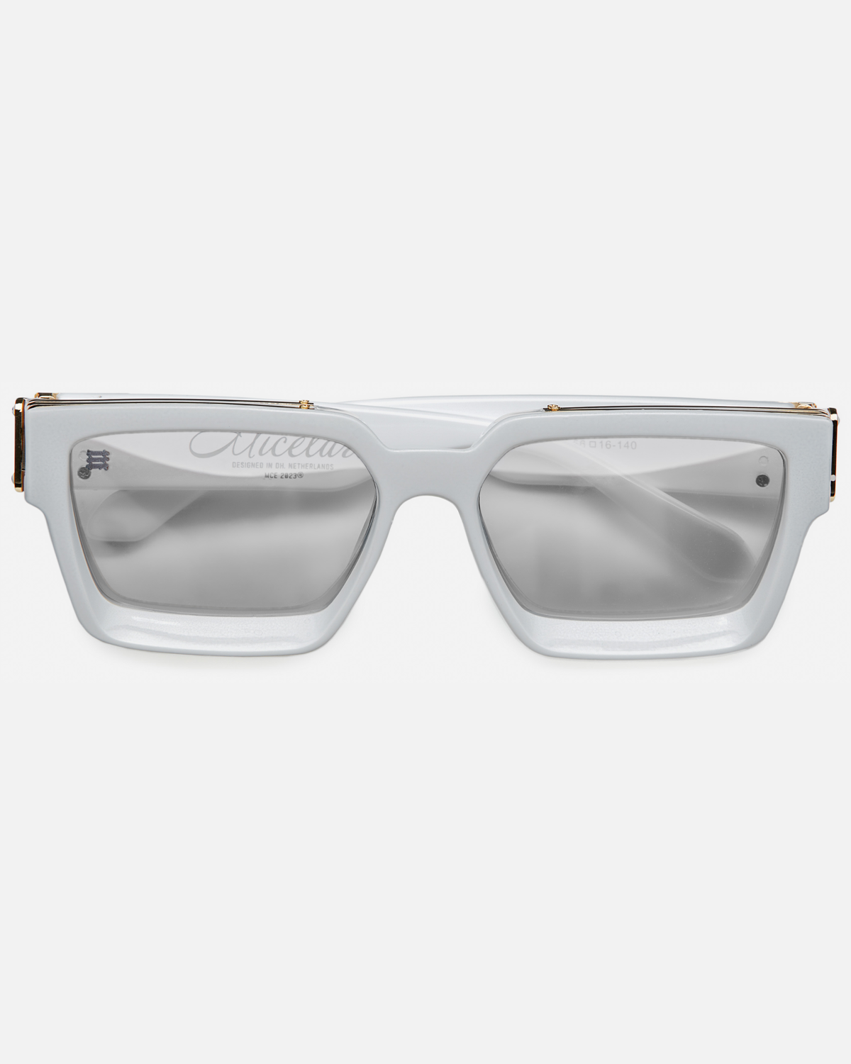 AUTHENTIC WHITE